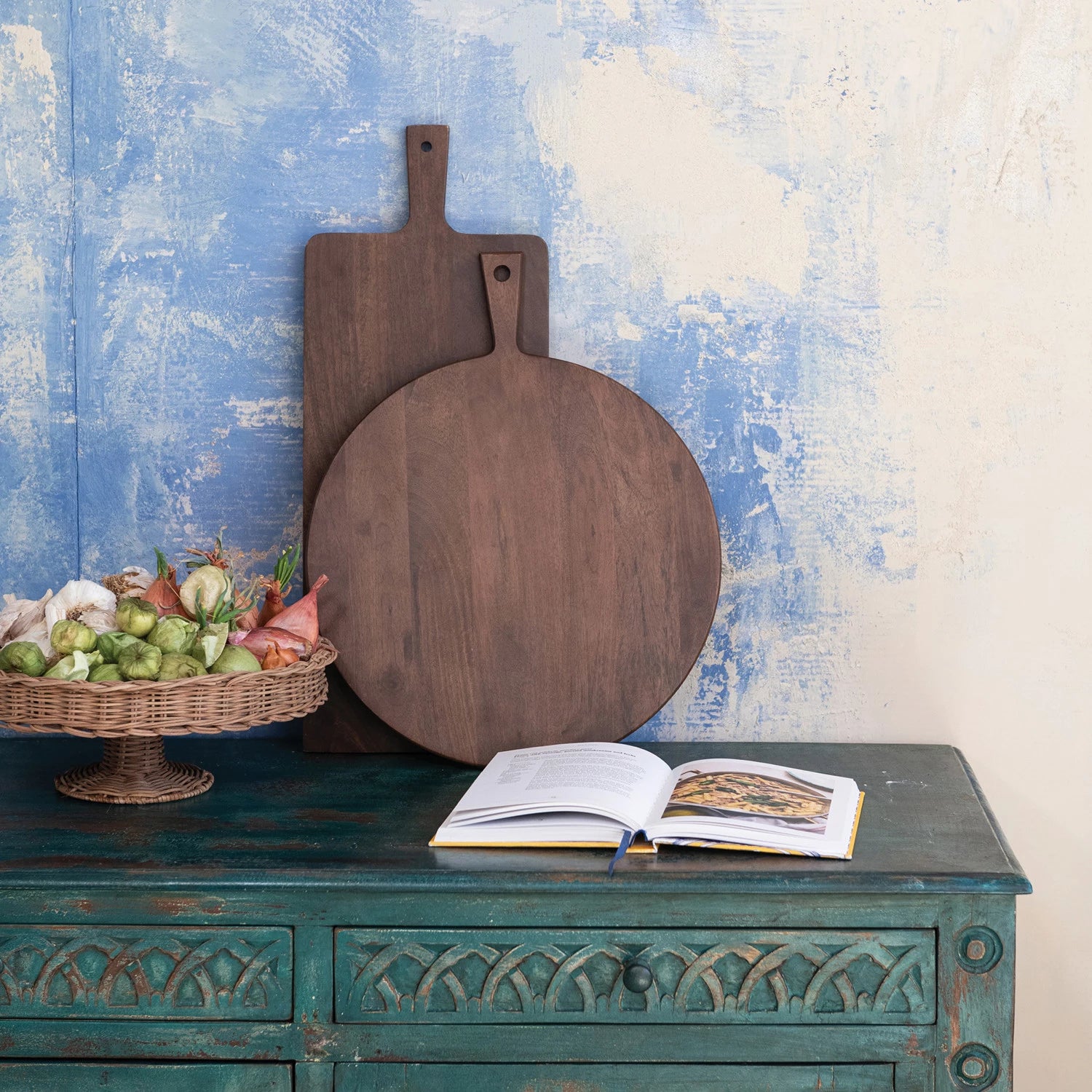 Long Mango Wood Cutting Board