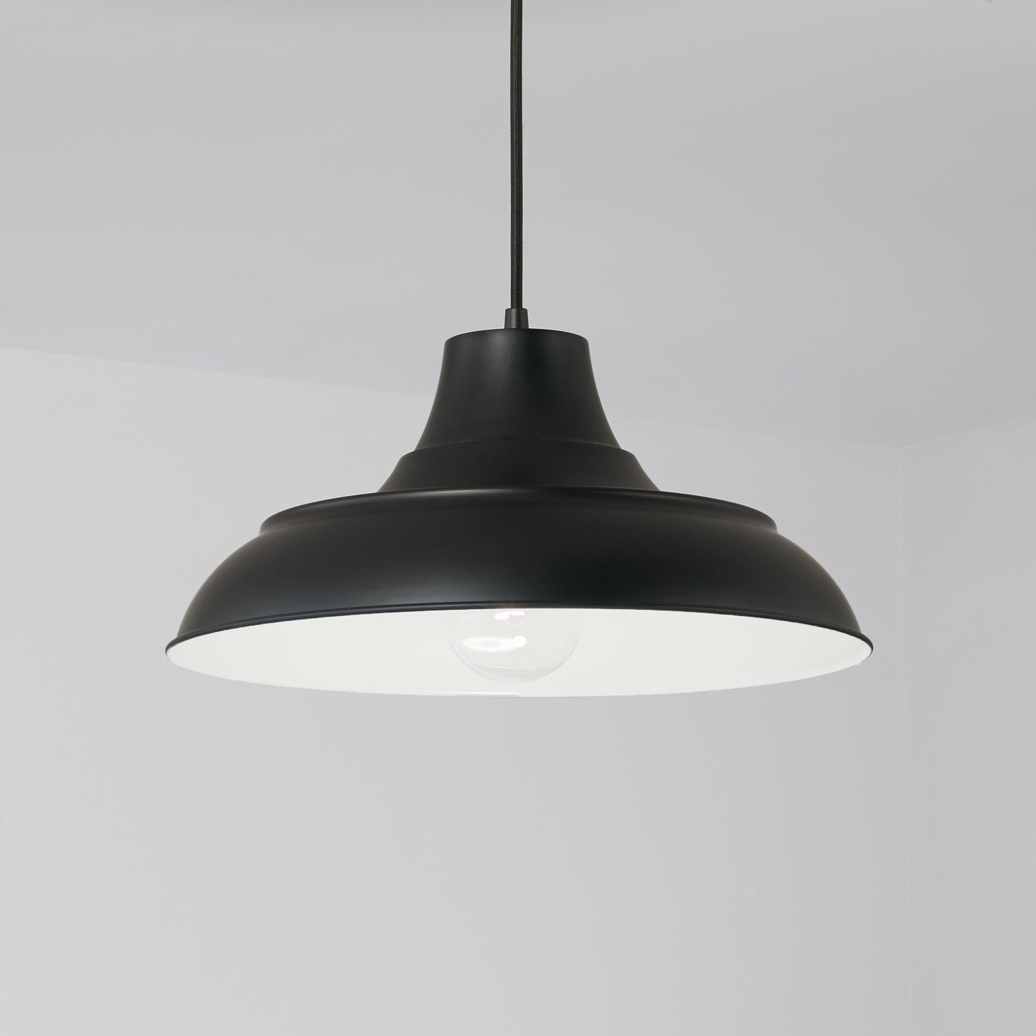 Kent Matte Black Pendant